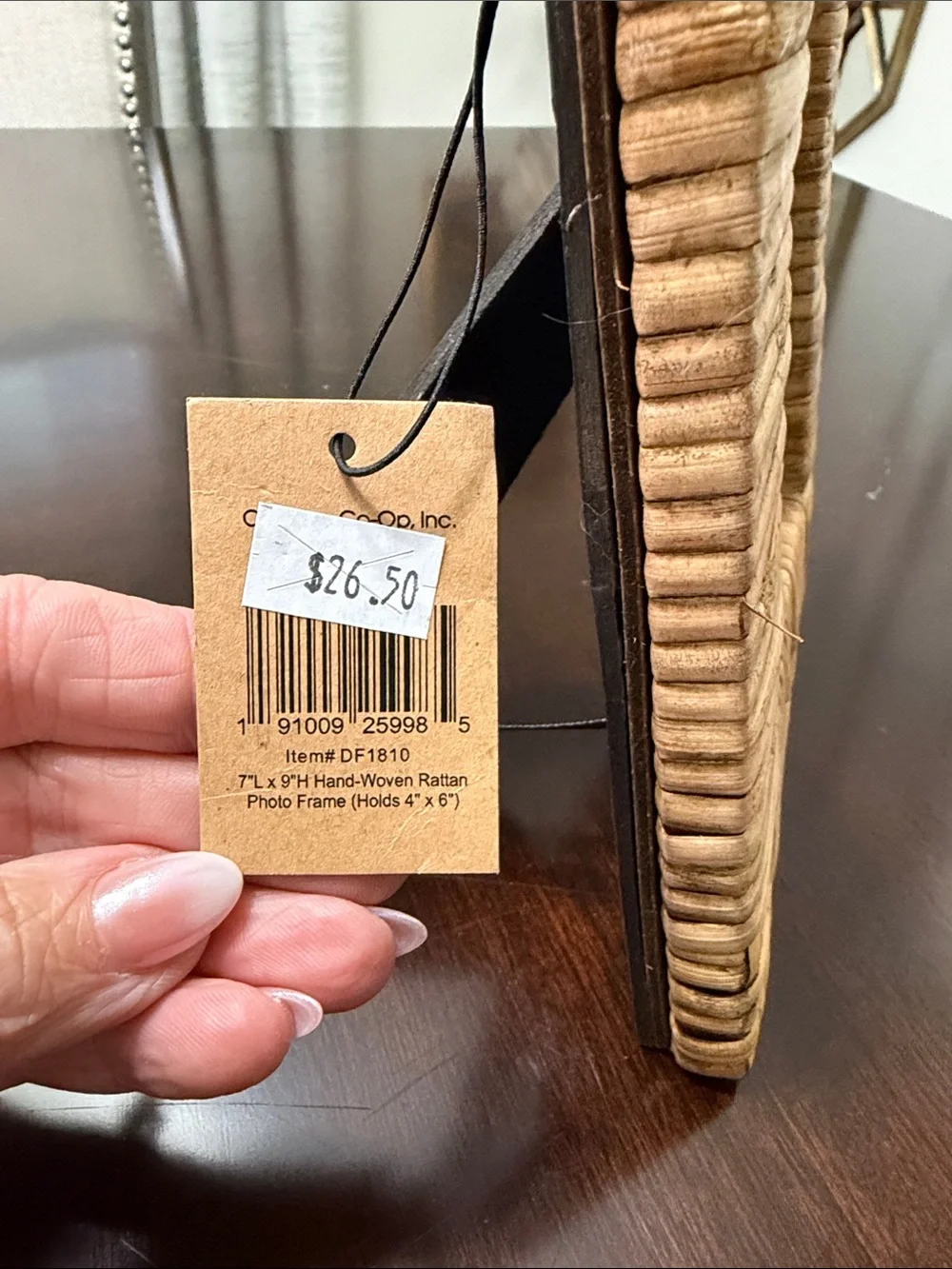 Natural hand woven Rattan 4x6 Picture Frame - Neutral